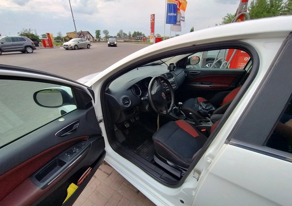 Fiat Bravo cena 17999 przebieg: 282700, rok produkcji 2010 z Lubawa małe 742